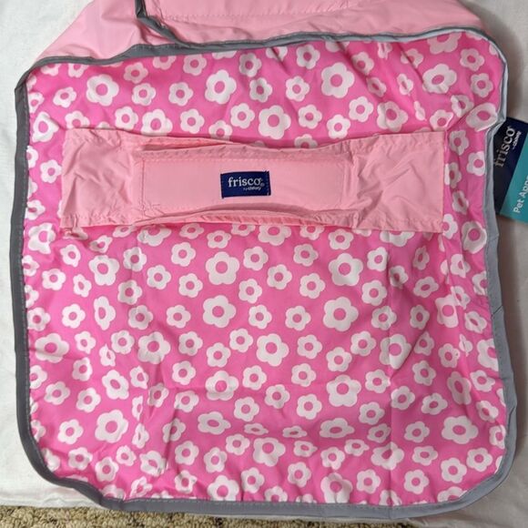 Frisco Lightweight Reversible Packable Travel Pink Dog Raincoat. Size Medium. - Picture 7 of 12